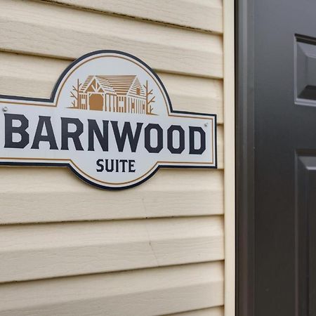 Barnwood Suite - Main Street Lodge In Berlin Ngoại thất bức ảnh